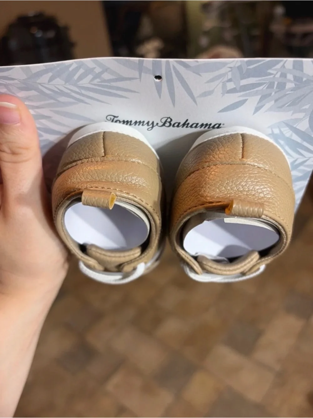 Tommy Bahama stylish tan